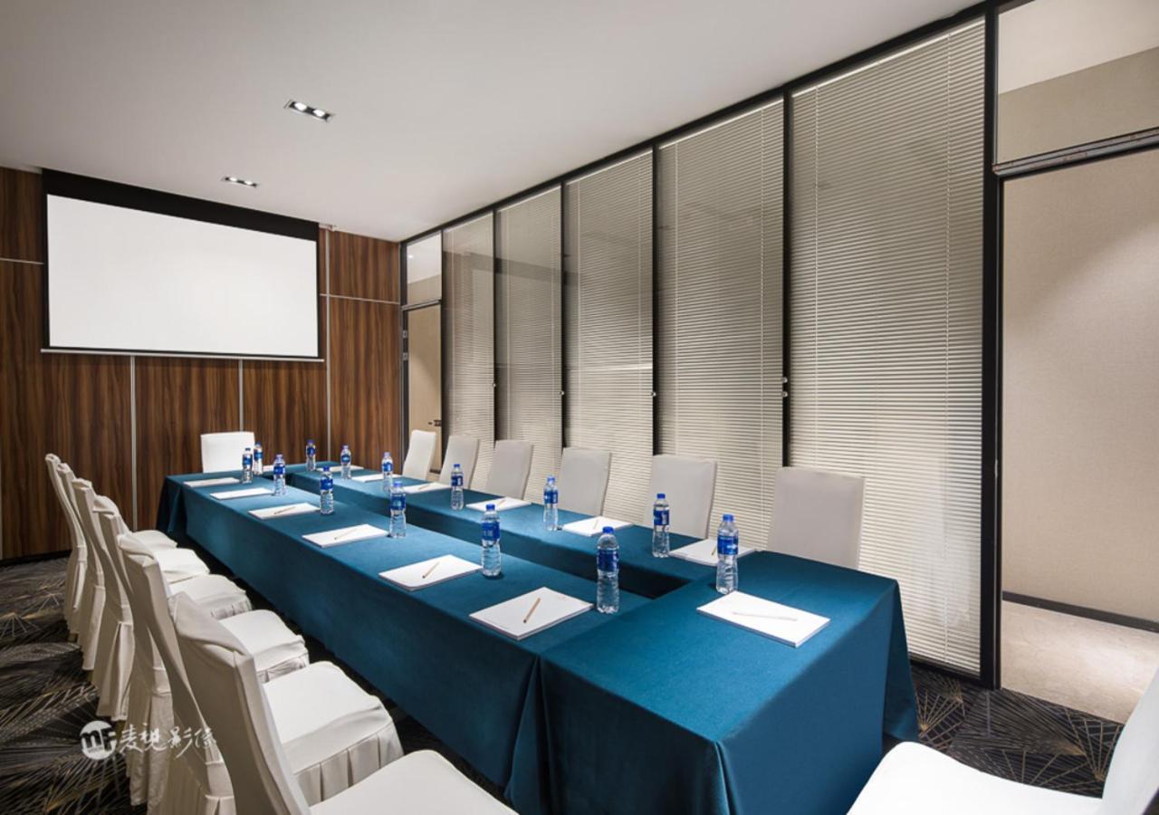 Hotel Ramada By Wyndham Pudong